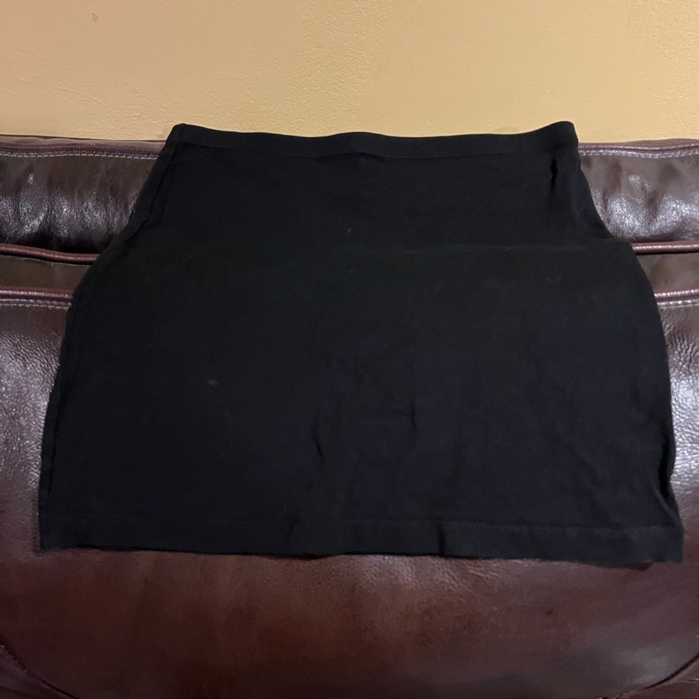H&M Black Mini Skirt - Simple Knit